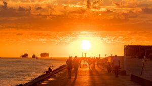 Zonnetje onder in Hoek van Holland