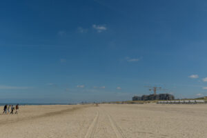 015-2023-04-30 Strand