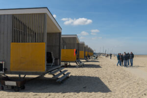 045-2023-04-30 Strand