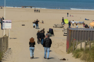 048-2023-04-30 Strand