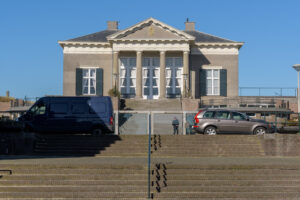 002-2022-02-27 Strand en zee