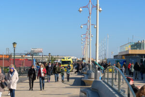 011-2022-02-27 Strand en zee