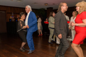 172-2022-03-18 Oma Huijbrechts 70 Jaar en een Feestje