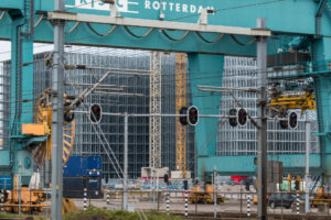 038-2021-05-13 Industrie