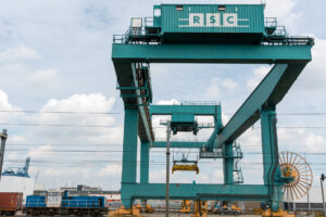 041-2021-05-13 Industrie