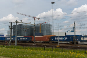 042-2021-05-13 Industrie