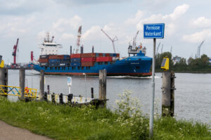 124-2021-05-13 Industrie