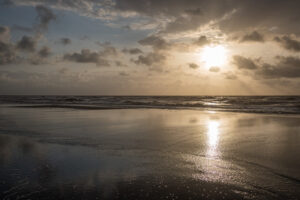 013-2021-08-26 Zononder op het strand