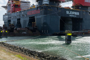015-2020-03-29 Heerema Sleipnir