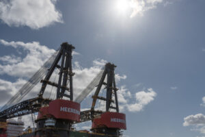 016-2020-03-29 Heerema Sleipnir