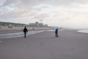 027-2021-08-26 Zononder op het strand