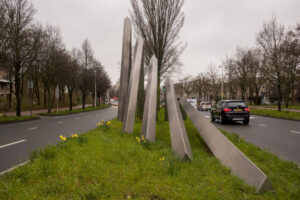 050-2020-03-10 Toerist in Houtwijk