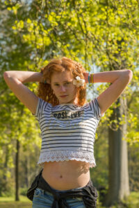 009-2019-04-19 Lara