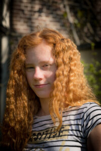 013-2019-04-19 Lara