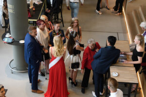037-2018-06-17 Mr. Senior verkiezing