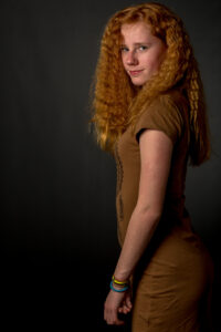 071-2019-04-19 Lara