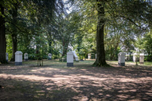 2018-07-14 Limburg grotten zoeken - 20180714-2646-153015