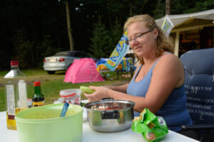 001-2016-07-22 Bij Iris op de Camping