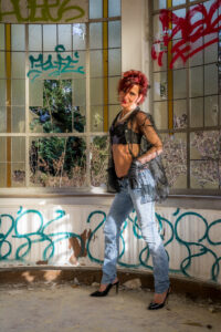 059-Serie 3 - Jeans en Zwate Blouse