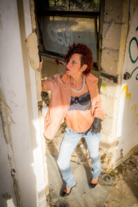 068-Serie 4 - Leren roze jas