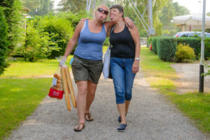 102-2016-07-24 Bij Iris op de Camping