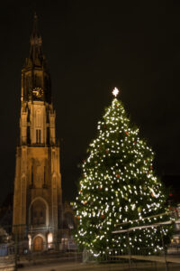 007-2014-12-10 Delft At night