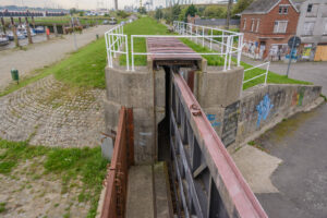 011-2015-09-12 Urbex België