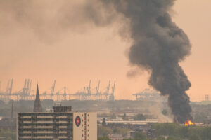 047-2014-05-04 Brand in Poeldijk