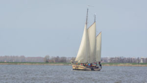 054-2015-04-12 Marken