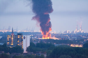 056-2014-05-04 Brand in Poeldijk