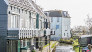 056-2015-04-12 Marken