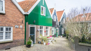 067-2015-04-12 Marken