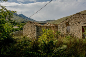 099-2015-10-02 Corfu Urbex