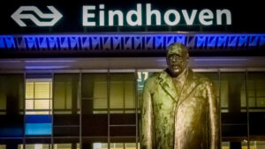 138-2014-11-09 Glow Eindhoven