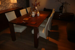 033-2009-04-04 Tafel kopen