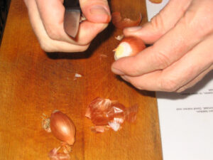 064-2005-04-26 Koken met collega's