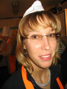 081-2005-04-26 Koken met collega's