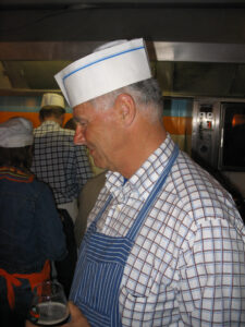 097-2005-04-26 Koken met collega's