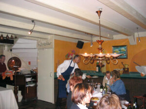 109-2005-04-26 Koken met collega's