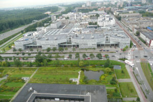 120-2007-08-14 UItzicht vanuit epo Main building
