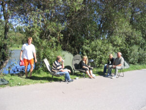 160-2004-08-28 Carpmania
