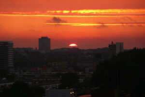 224-2010-07-03 Zon onder