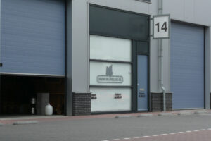 234-2010-07-27 Wijnblad 25 jaar gertrouwd