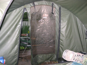 321-2005-06-03 Carpmania