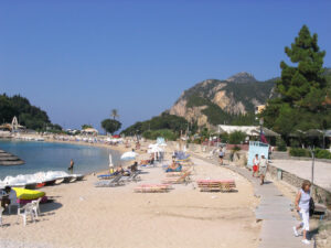 345-2004-09-15 Corfu