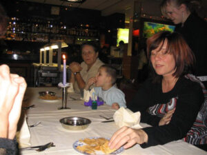 395-2004-11-27 Guus en Wil 45 jaar getrouwd