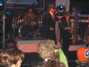 475-2005-11-19 Feestje VDA