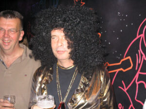 477-2005-11-19 Feestje VDA