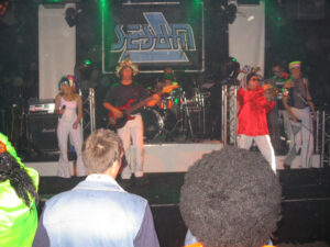 536-2005-11-20 Feestje VDA