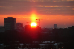 606-2009-12-19 Zon op